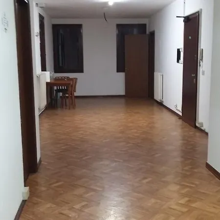 Venice Guesthouse ゲストハウス