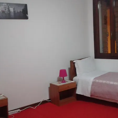 Vendégház Venice Guesthouse *